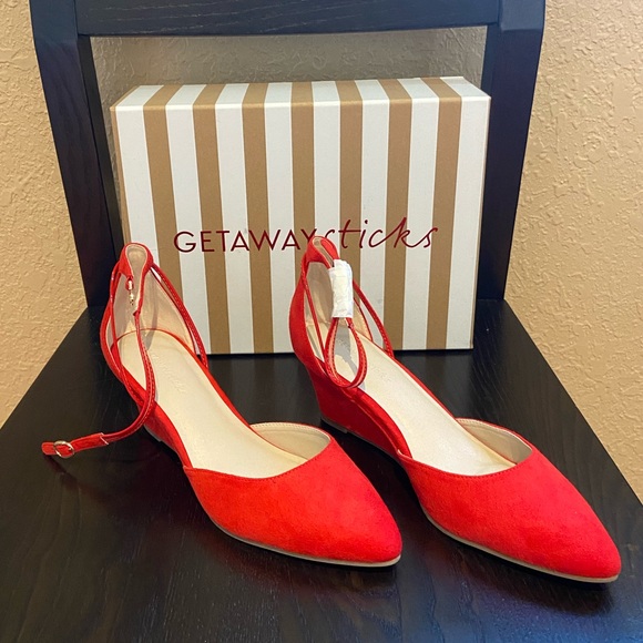 NEW!!! GETAWAY STICKS RED WEDGE - Picture 3 of 11